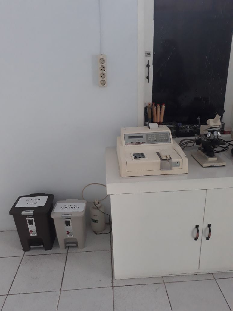 Alat laboratorium